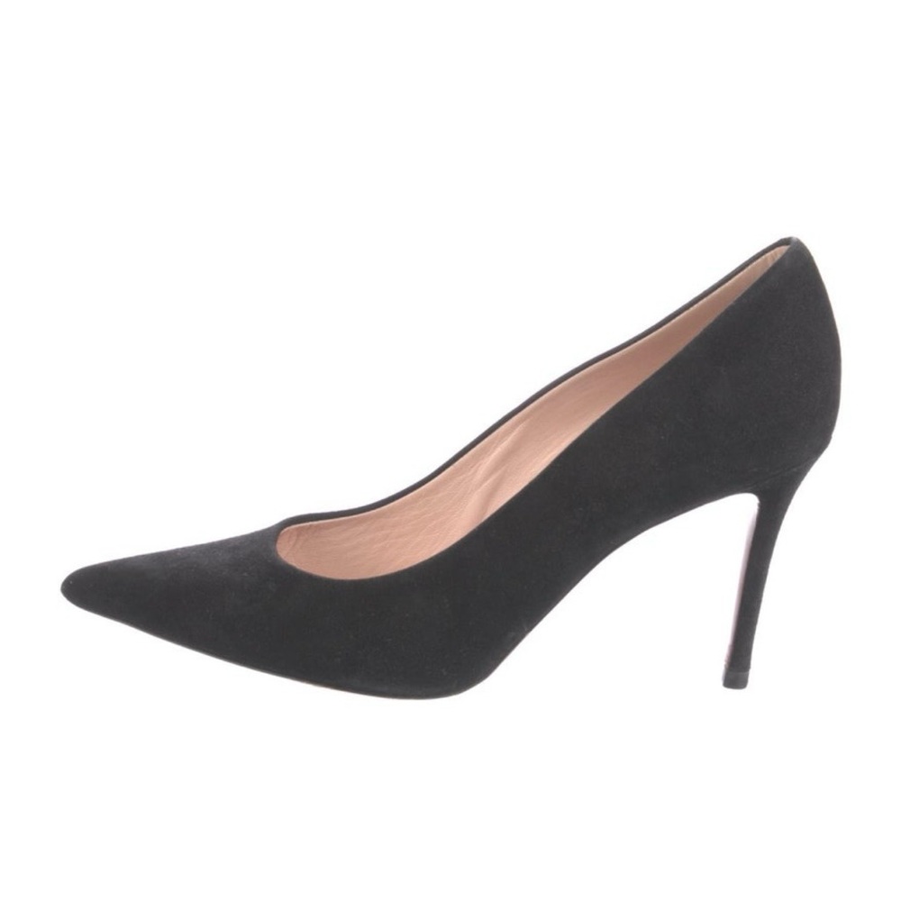 Celine Suede Pumps
	•	Black
	•	Pointed-Toes